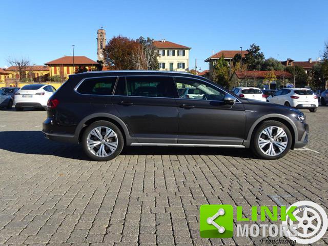 VOLKSWAGEN Passat Alltrack usata, con Alzacristalli elettrici