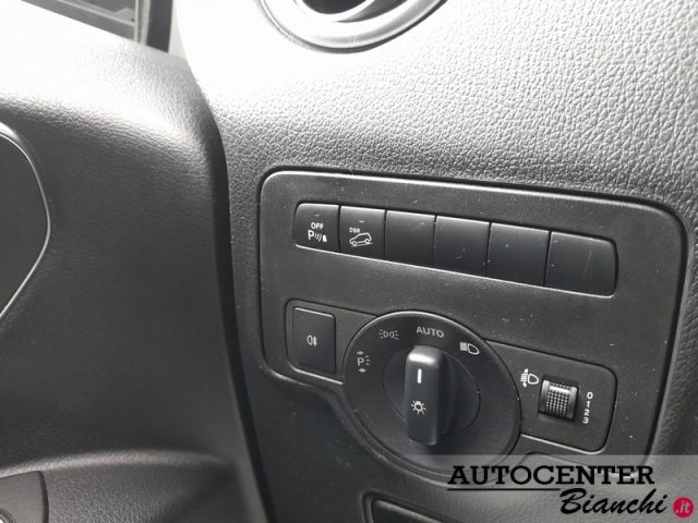 MERCEDES-BENZ Vito usata 20