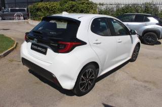 TOYOTA Yaris usata, con Riconoscimento dei segnali stradali