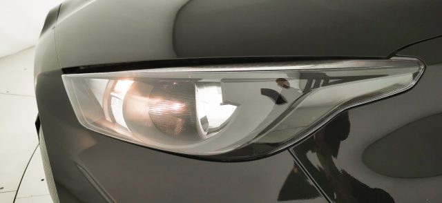 TOYOTA Yaris usata 56