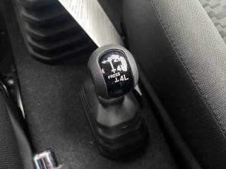 SUZUKI Jimny usata, con USB