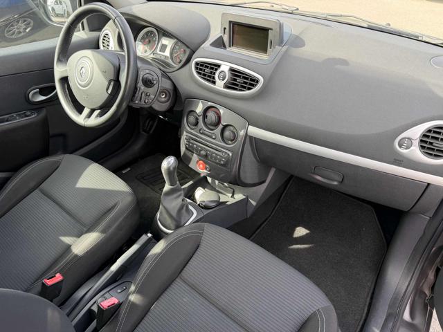 RENAULT Clio usata, con Autoradio