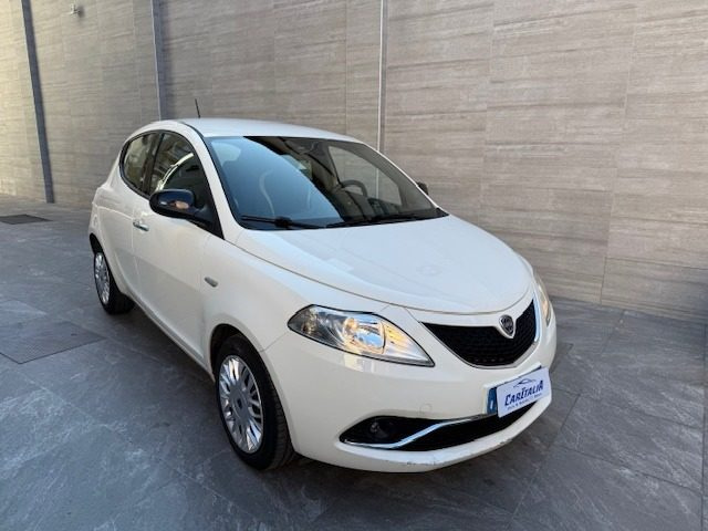 LANCIA Ypsilon usata, con Airbag Passeggero