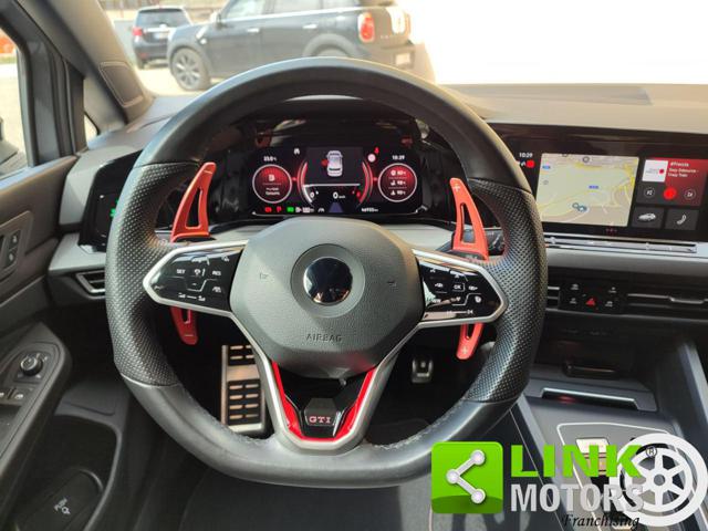 VOLKSWAGEN Golf usata, con Autoradio digitale