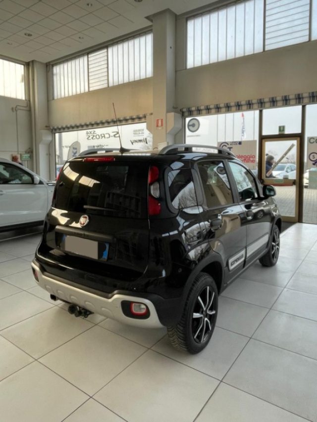 FIAT Panda Cross usata, con Fendinebbia