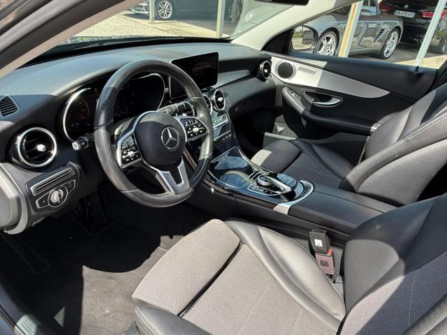 MERCEDES-BENZ C 220 usata, con Chiusura centralizzata
