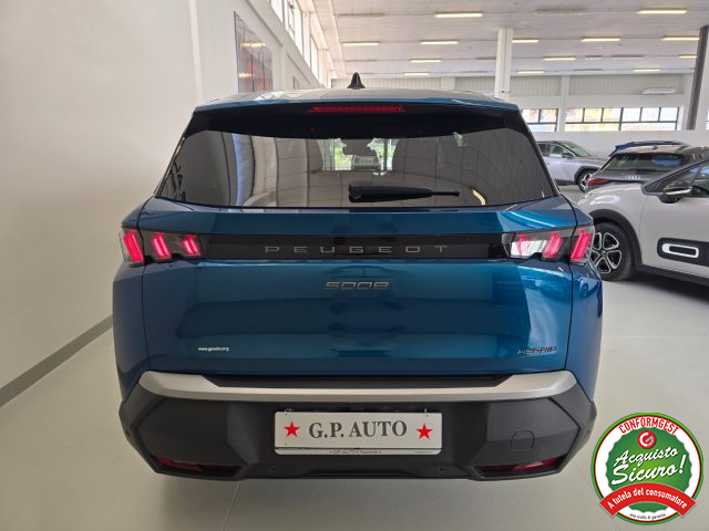 PEUGEOT 5008 usata, con Autoradio