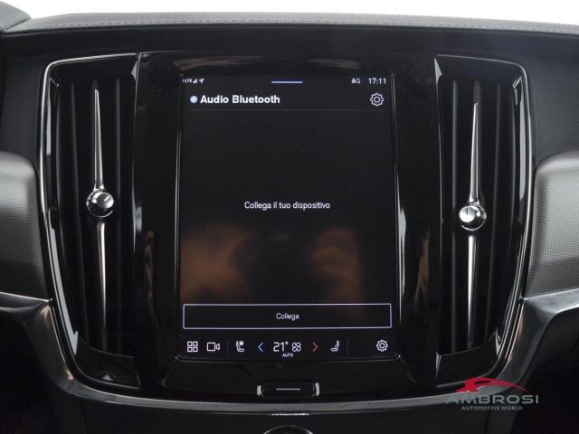 VOLVO V90 Cross Country usata 14