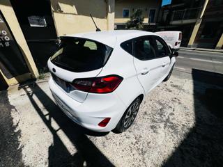 FORD Fiesta usata, con Autoradio