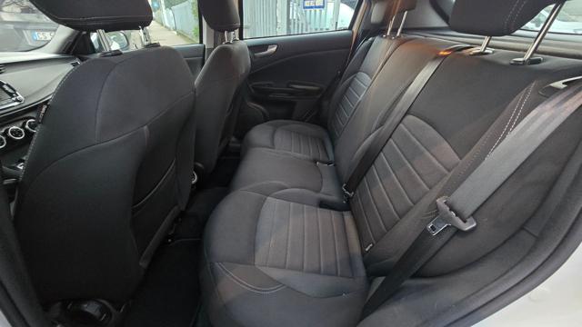 ALFA ROMEO Giulietta usata, con Volante in pelle