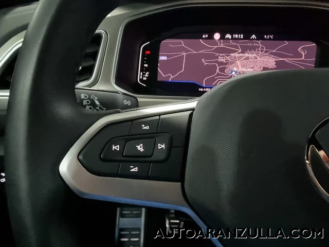 VOLKSWAGEN T-Roc usata, con Park Distance Control