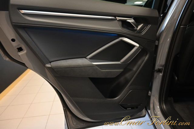 AUDI RS Q3 usata 180