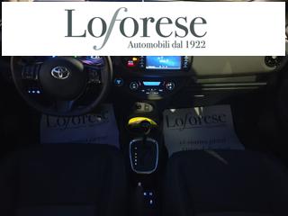 TOYOTA Yaris usata, con Sedile posteriore sdoppiato
