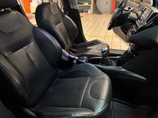 PEUGEOT 2008 usata, con Cruise Control