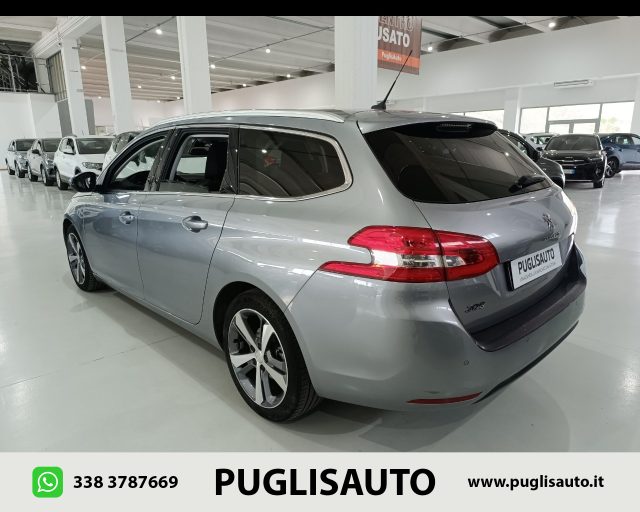 PEUGEOT 308 usata, con Cerchi in lega