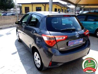 TOYOTA Yaris usata, con Alzacristalli elettrici