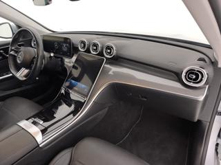 MERCEDES-BENZ C 220 usata, con Sensori di parcheggio posteriori