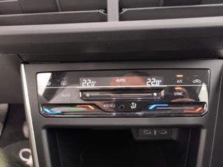 VOLKSWAGEN Taigo usata, con Fari LED