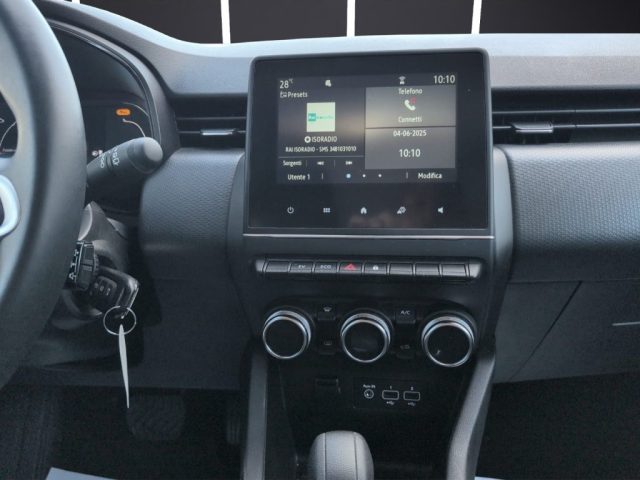 RENAULT Clio usata, con Sensore di luce