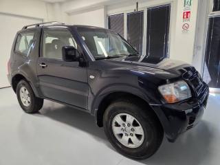 MITSUBISHI Pajero usata, con Airbag Passeggero