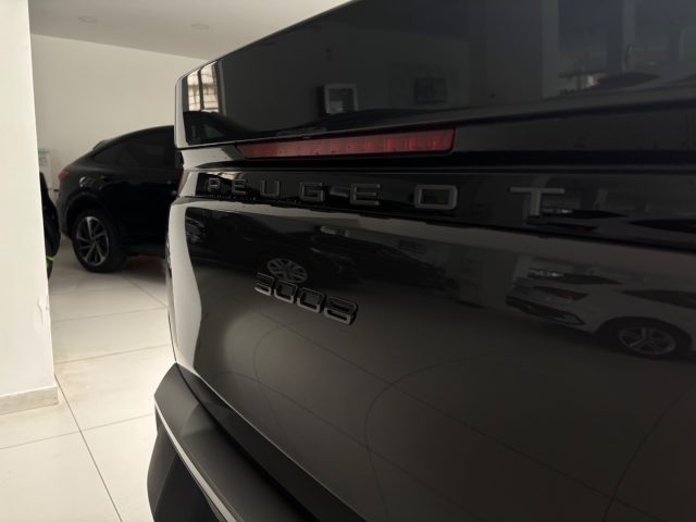 PEUGEOT 3008 usata, con Controllo automatico clima