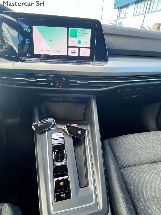 VOLKSWAGEN Golf usata, con Sistema di navigazione
