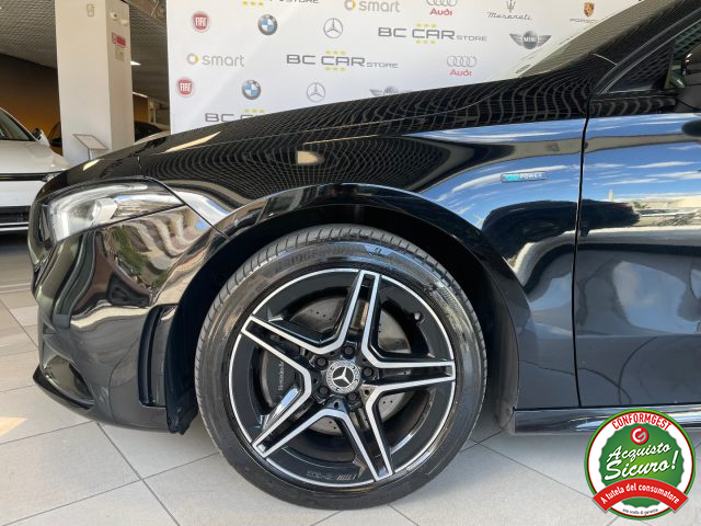 MERCEDES-BENZ A 250 usata, con Tettuccio apribile
