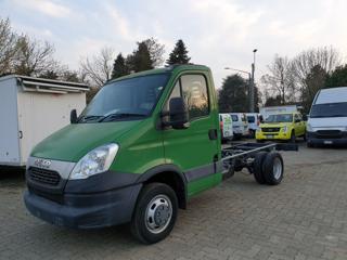 IVECO Daily veicolo nuovo guida destra solo expo fuori cee