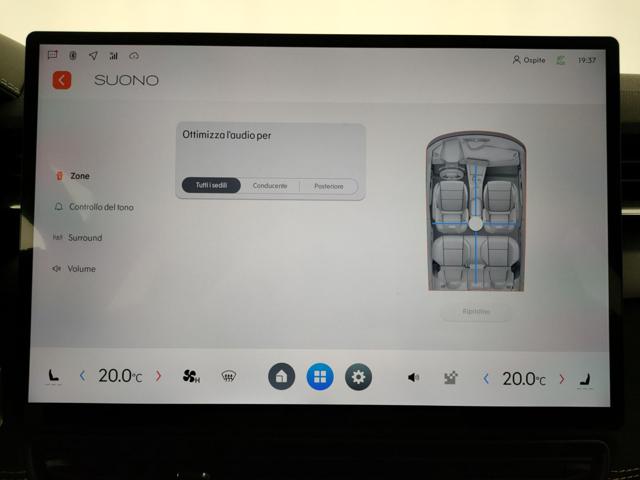 LYNK & CO 01 usata, con MP3