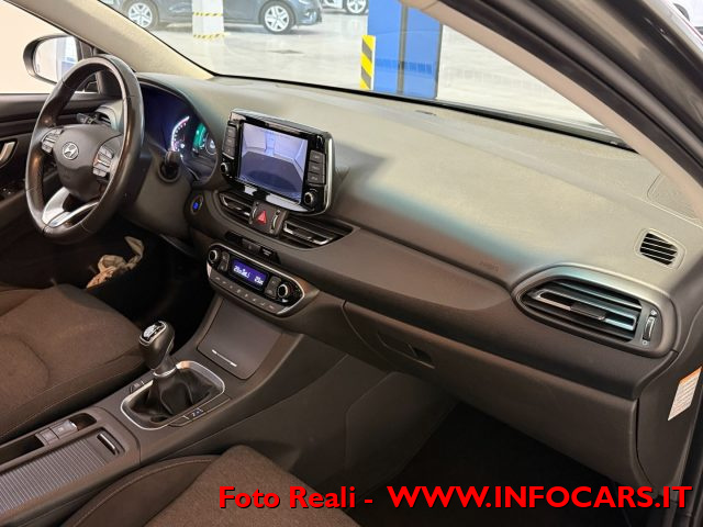 HYUNDAI i30 usata, con Controllo automatico clima
