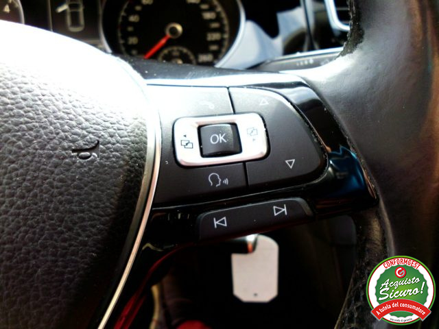 VOLKSWAGEN Golf usata, con Luci diurne LED