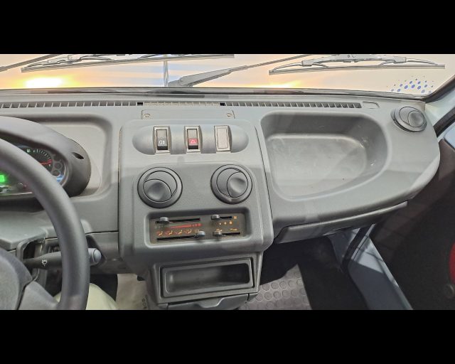 PIAGGIO Quargo usata 6