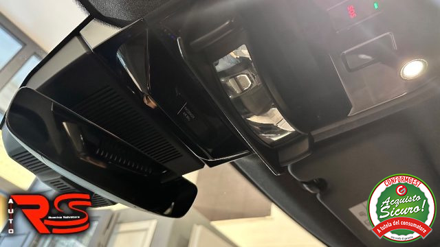 RENAULT Austral usata, con Leve al volante