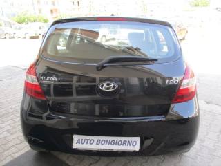 HYUNDAI i20 usata, con Autoradio