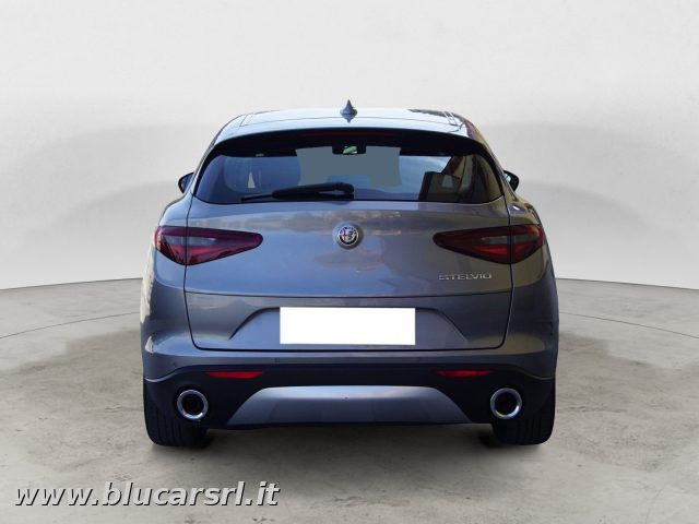 ALFA ROMEO Stelvio usata, con Airbag laterali