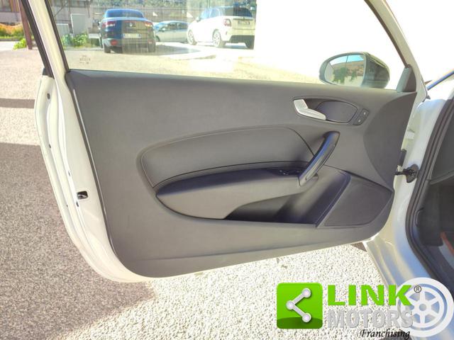 AUDI A1 usata, con Autoradio