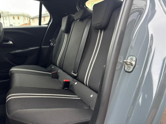 OPEL Corsa usata, con Sedile posteriore sdoppiato