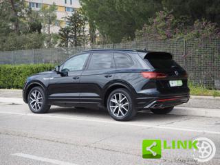 VOLKSWAGEN Touareg usata, con Climatizzatore