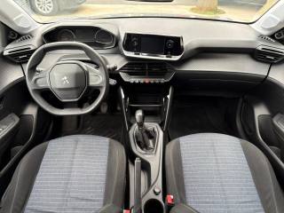 PEUGEOT 208 usata, con Boardcomputer