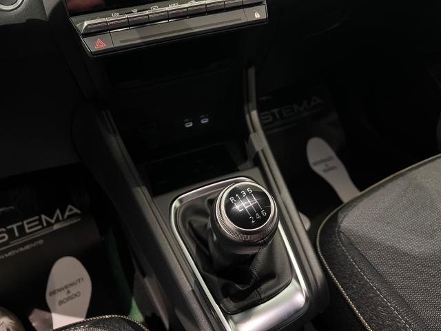 RENAULT Captur usata, con Volante in pelle