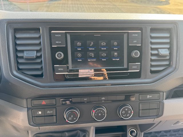 VOLKSWAGEN Crafter usata, con USB