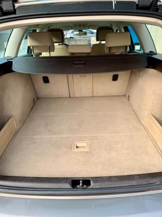 VOLKSWAGEN Passat usata, con ESP