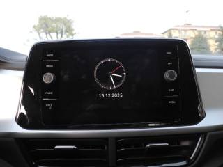 VOLKSWAGEN T-Roc usata, con Sedile posteriore sdoppiato