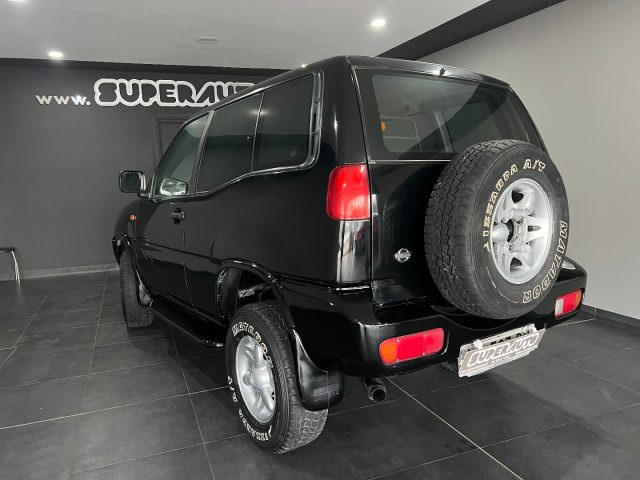 NISSAN Terrano II usata, con Cerchi in lega