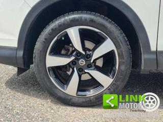 NISSAN Qashqai usata 20