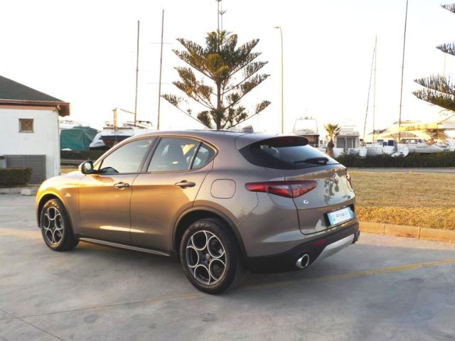 ALFA ROMEO Stelvio usata, con Boardcomputer