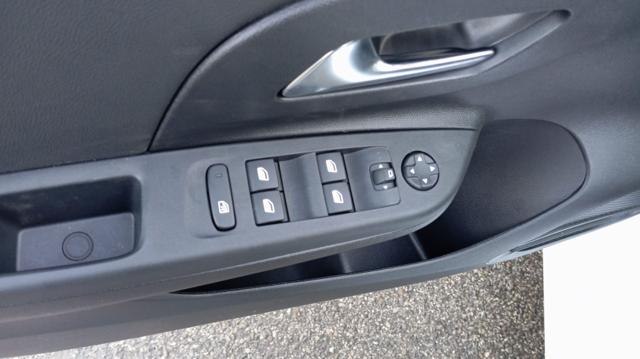 OPEL Corsa usata, con Vivavoce