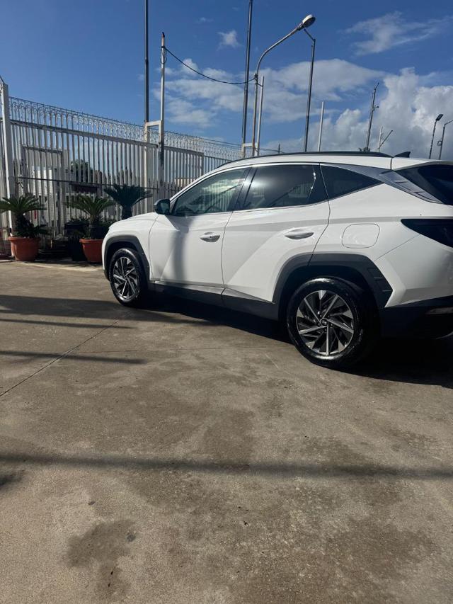 HYUNDAI Tucson usata, con Airbag laterali