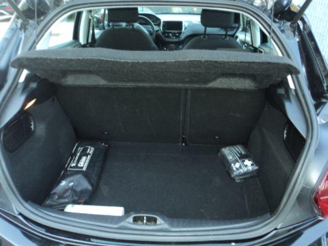 PEUGEOT 208 usata, con Fendinebbia