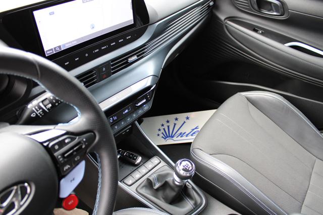 HYUNDAI i20 usata, con Controllo automatico clima